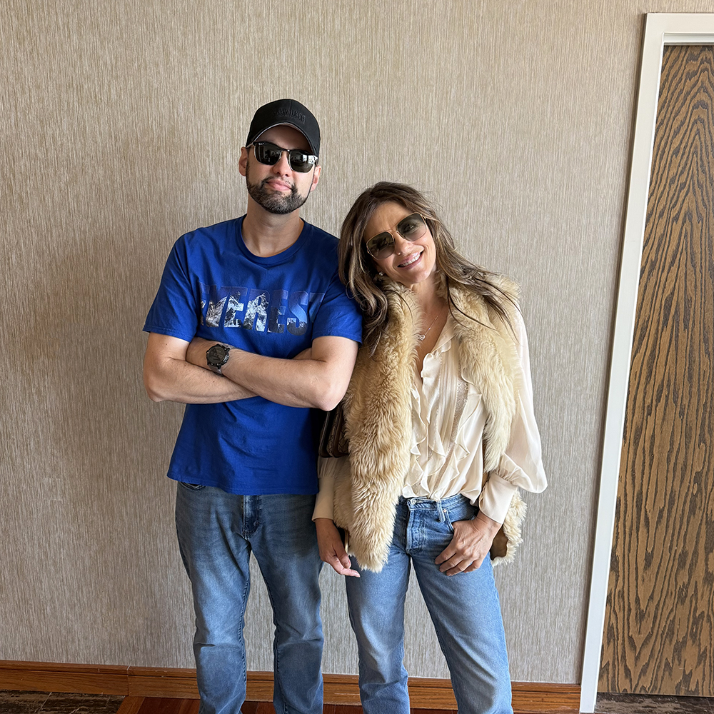 Chris Wyman & Elizabeth Hurley