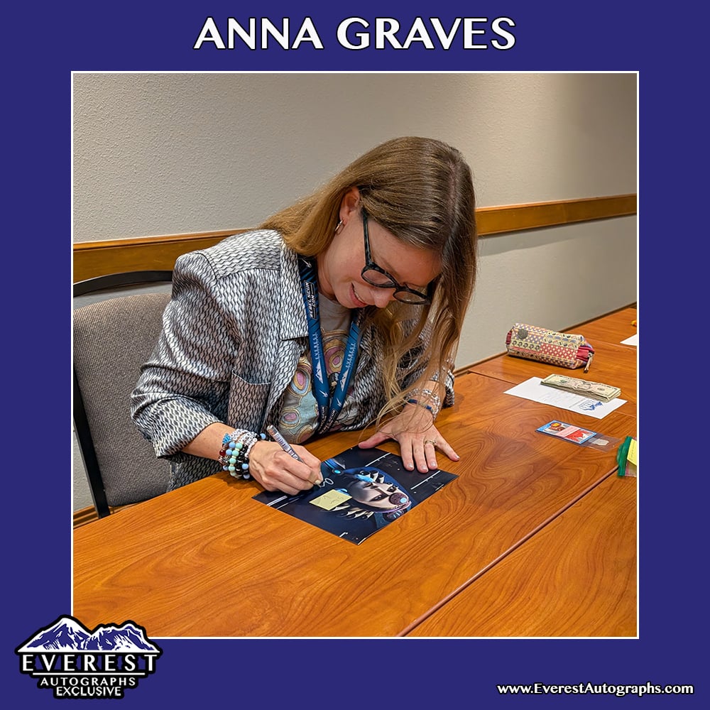 Anna Graves